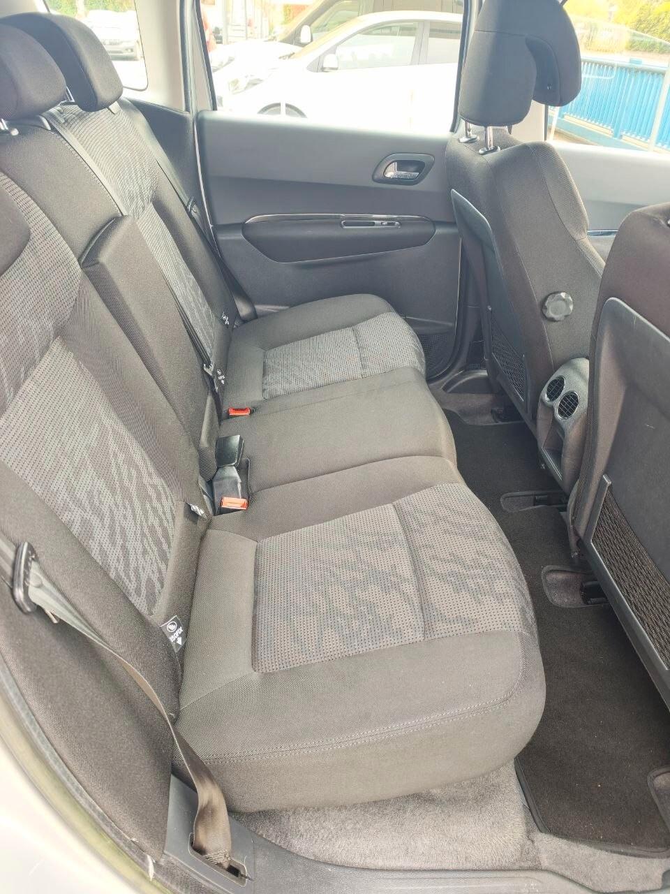 Peugeot 3008 1.6 HDi 112CV Premium
