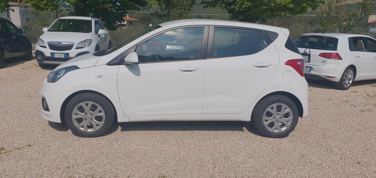 Hyundai i10 1.0 LPGI Econext Sound Edition