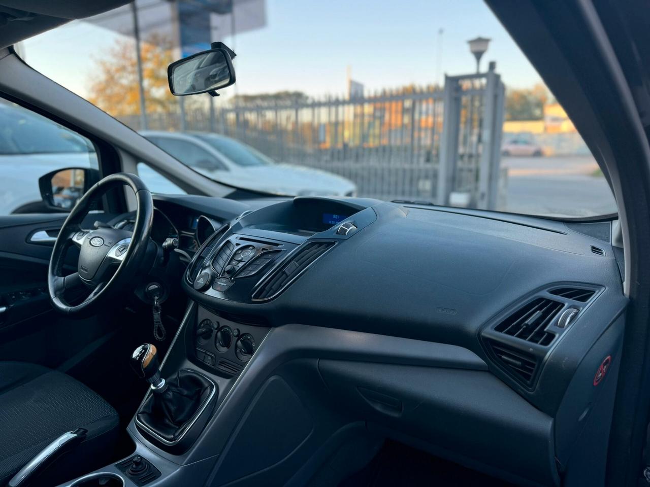 Ford C-Max 1.6 TDCi 115CV Titanium