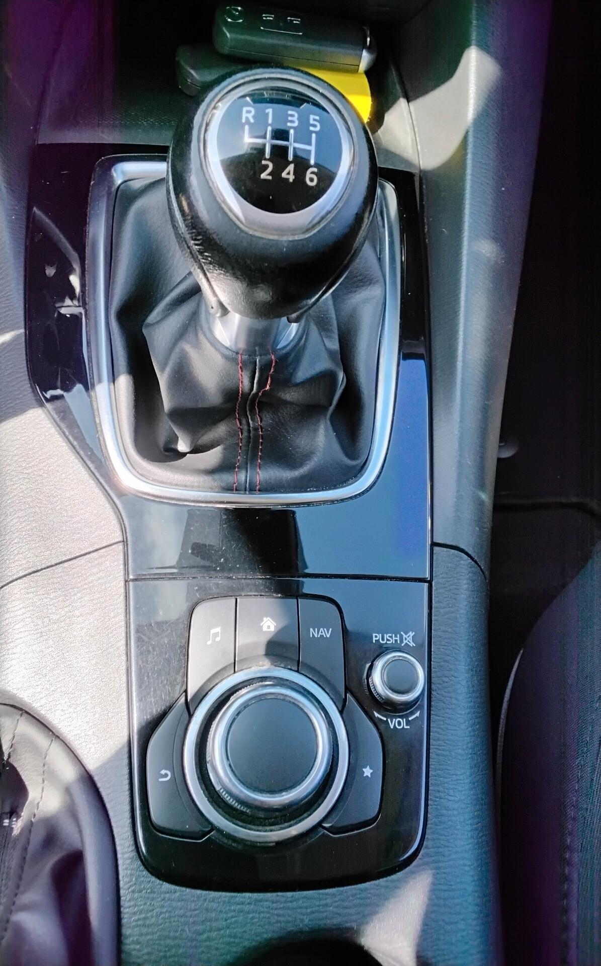 Mazda 3 Mazda3 2.2 Skyactiv-D Exceed