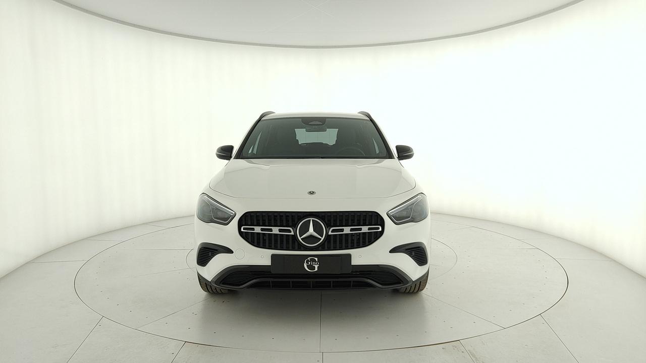 Mercedes-Benz GLA 200 d automatic