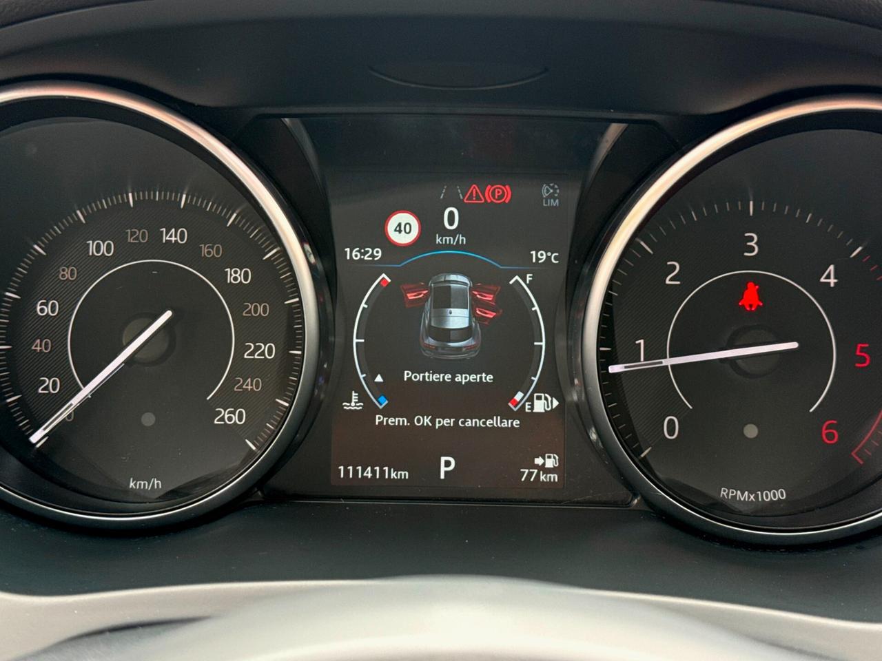 Jaguar E-Pace 2.0D 180CV AWD Aut. R-Dynamic S 2019
