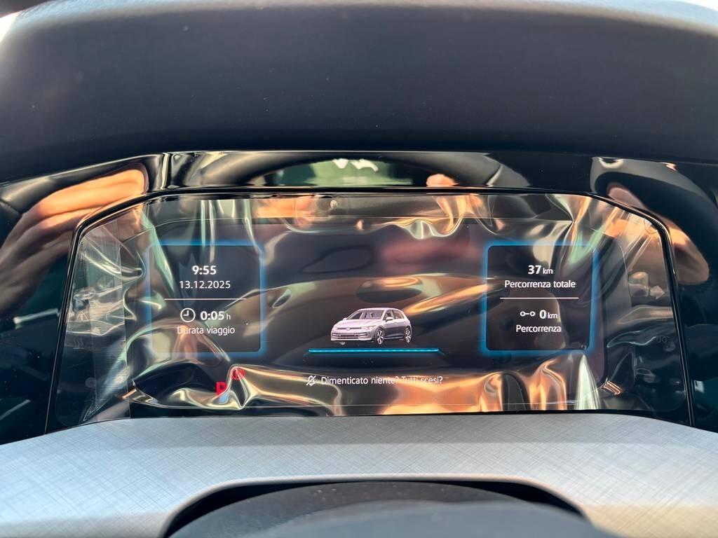Volkswagen Golf 1.5 TSI eHybrid DSG Style 2025 / KM 0 IVA ESPOSTA TUA A SOLI 315 Euro al mese