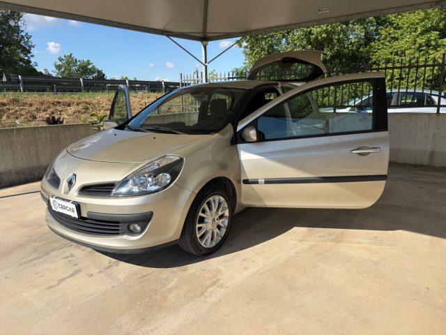 RENAULT Clio 1.6 16V 3 porte GANCIO TRAINO OK NEOPATENTATO
