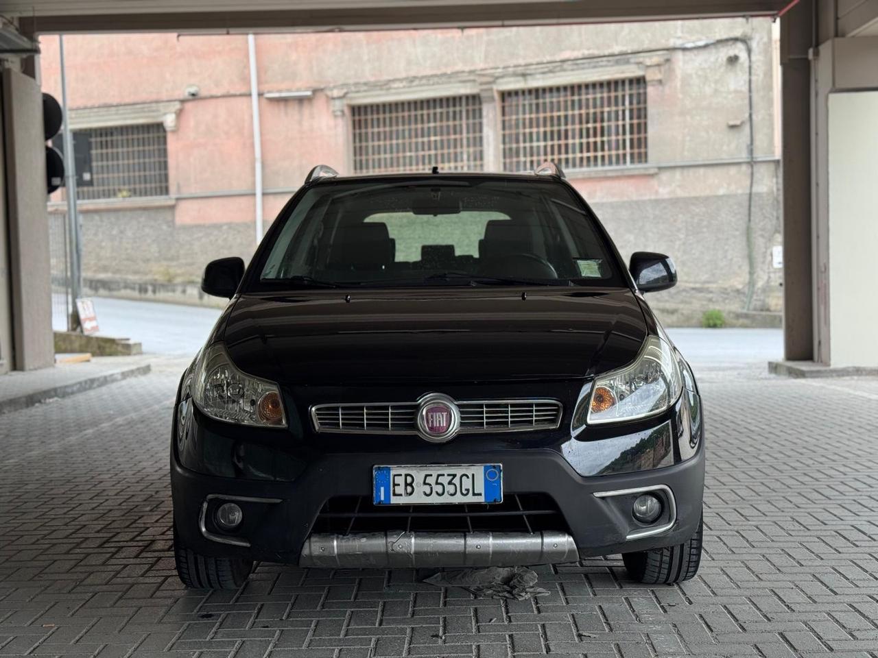 FIAT SEDICI 1.6 BENZINA 4x4 1 PRO 2010 12 MESI DI GARANZIA