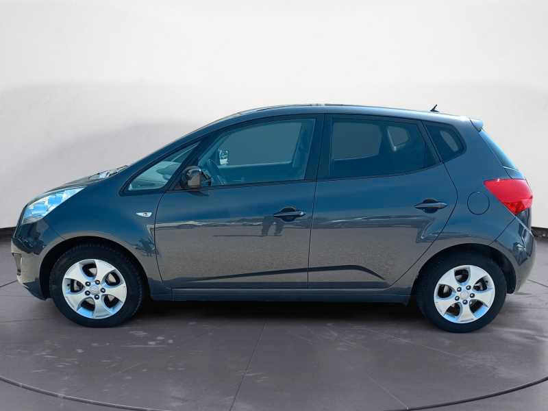 KIA Venga 1.4 crdi Cool c/t.panoramico,r.vel. s/navi 90c