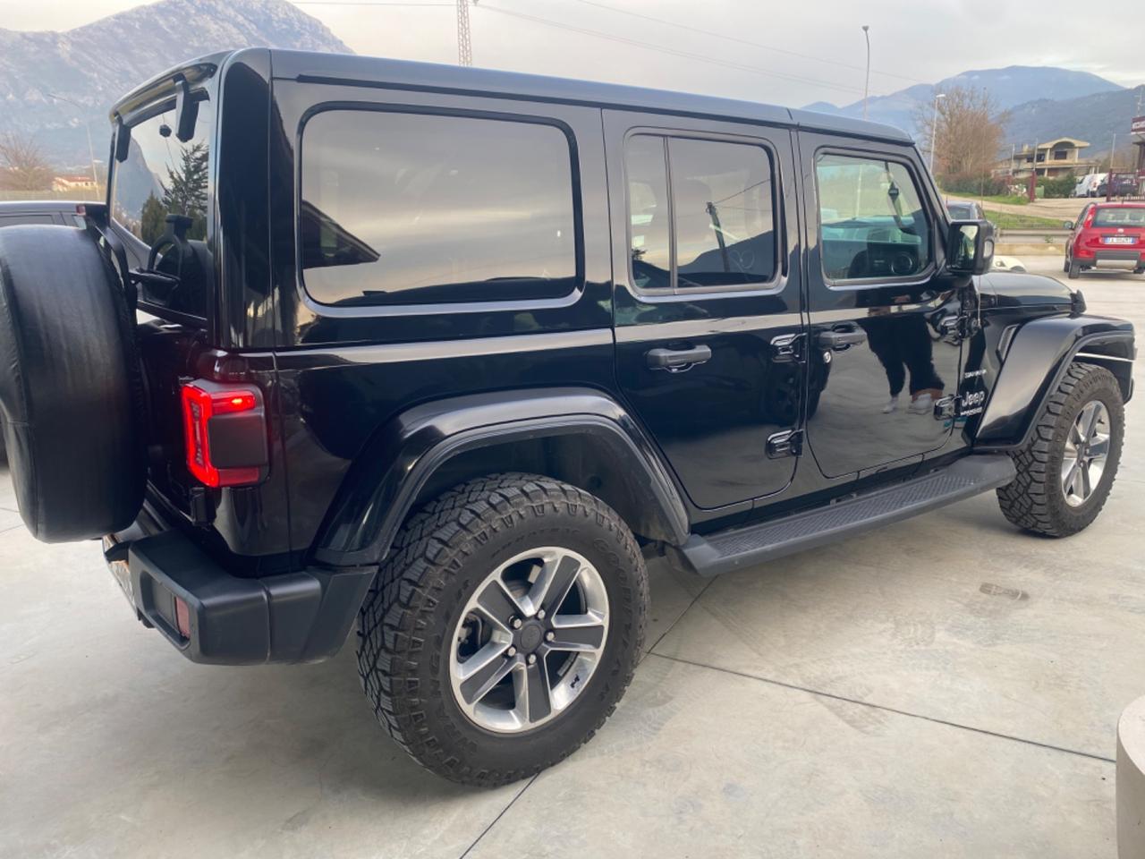 Jeep Wrangler Unlimited 2.2 Mjt II Sahara 2019