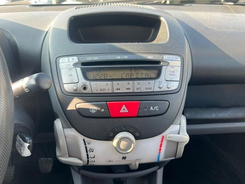 Toyota Aygo Aygo 1.0 12V VVT-i 5 porte Sol