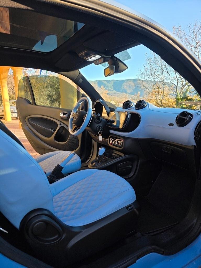 Smart ForTwo 0.9 Turbo twinamic Brabus edition