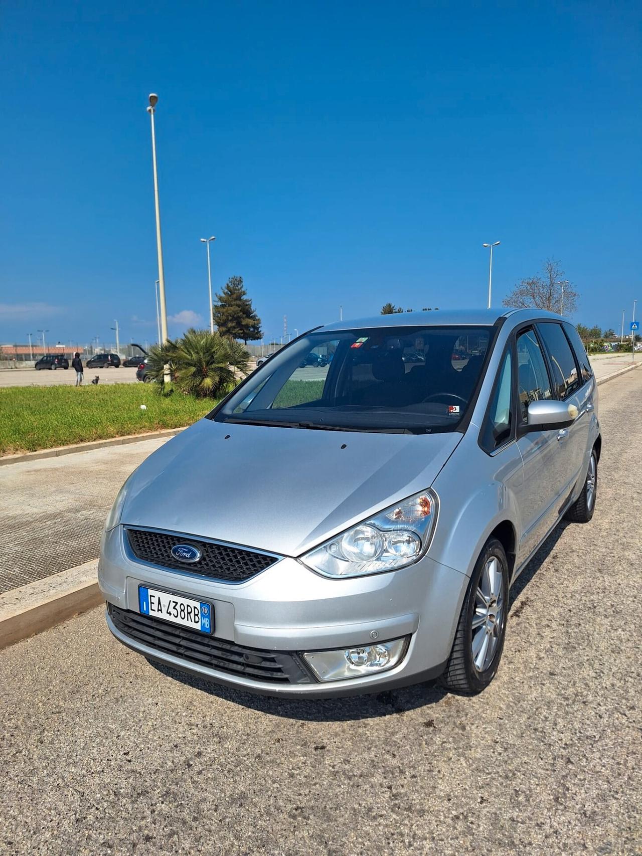 Ford Galaxy 2.0 TDCi 140CV Titanium - 2010