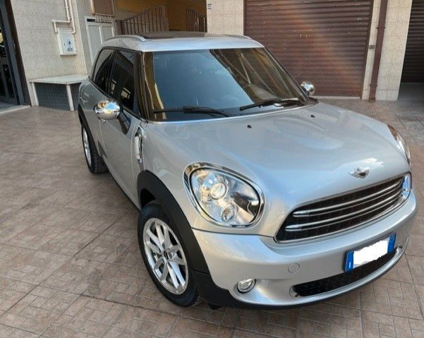 Mini Cooper D Countryman 1.6 111 cv