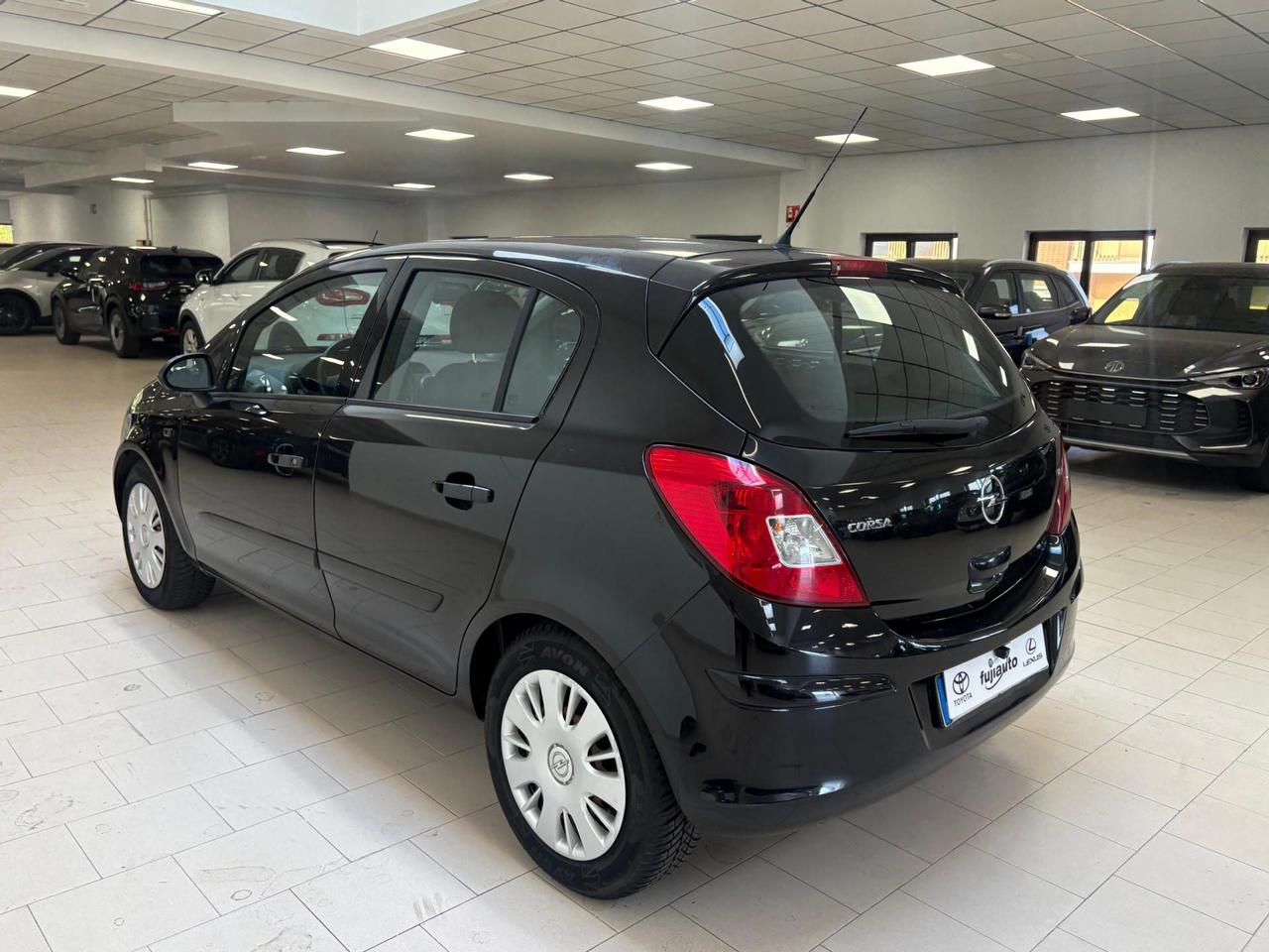 Opel Corsa 5p 1.2 Club