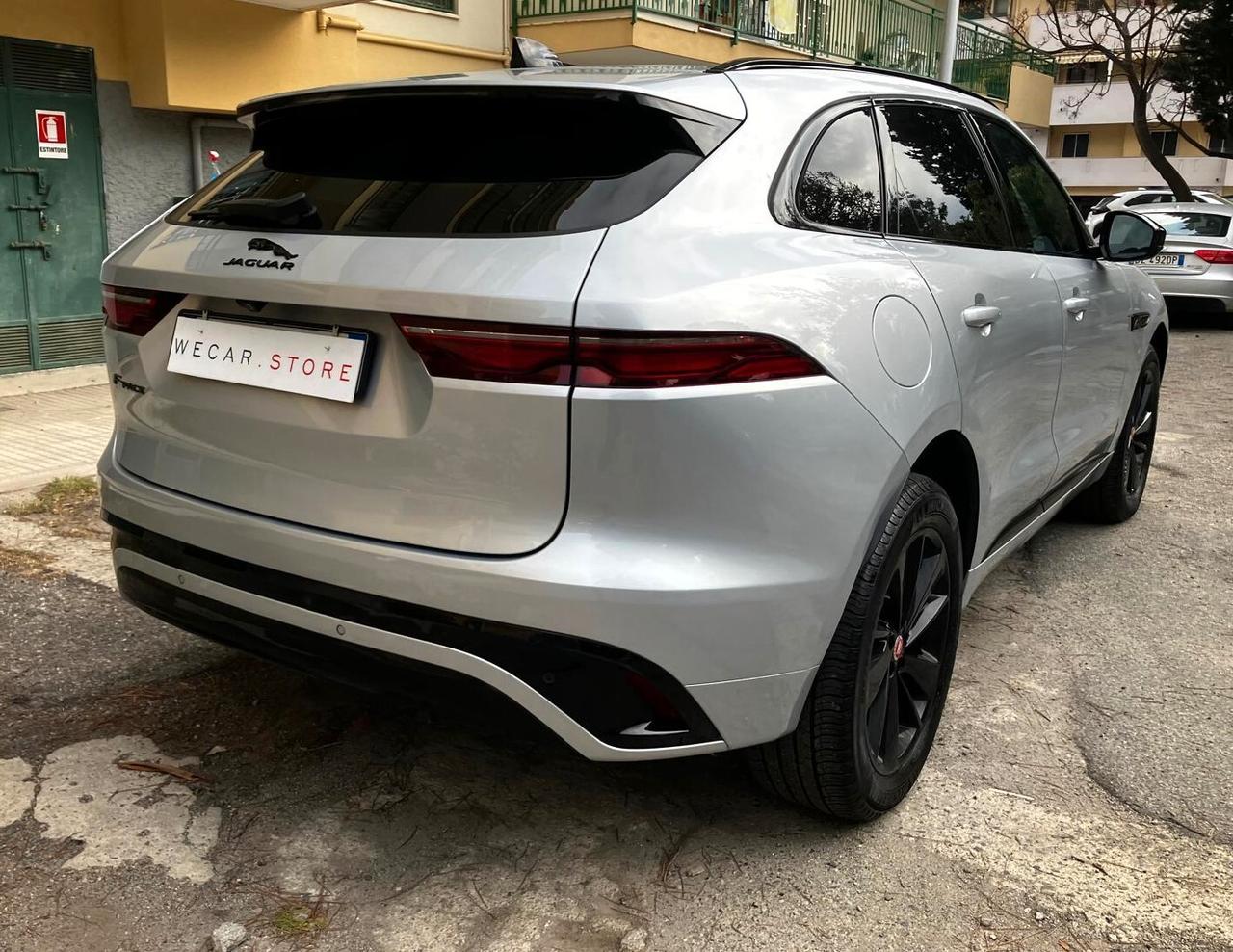 Jaguar F-Pace 2.0 250 CV AWD aut. R-Dynamic Black
