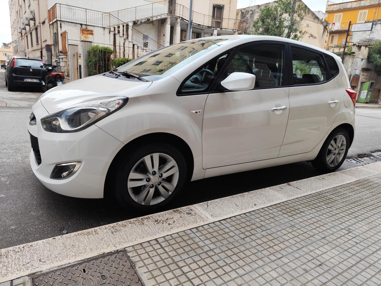 Hyundai iX20 1.4 BENZINA 90CV PERFETTA