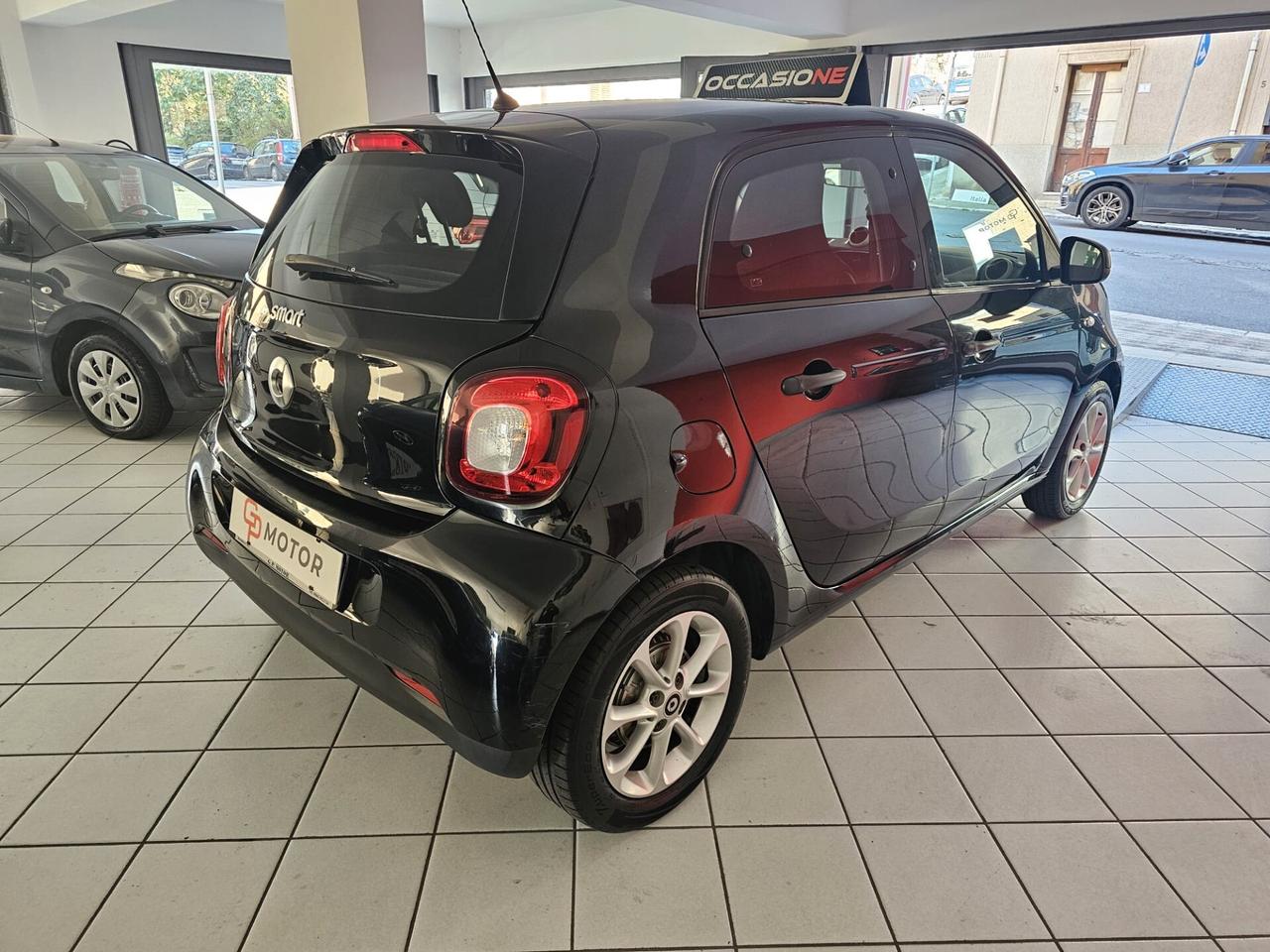 Smart ForFour 70 1.0 Passion