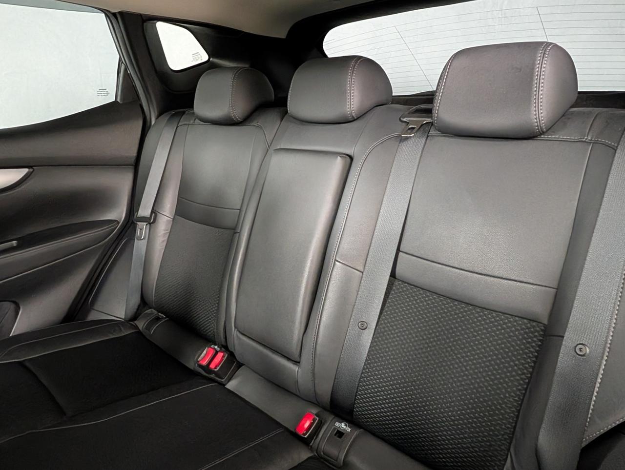 Nissan Qashqai 1.6 dig-t 163cv Tekna