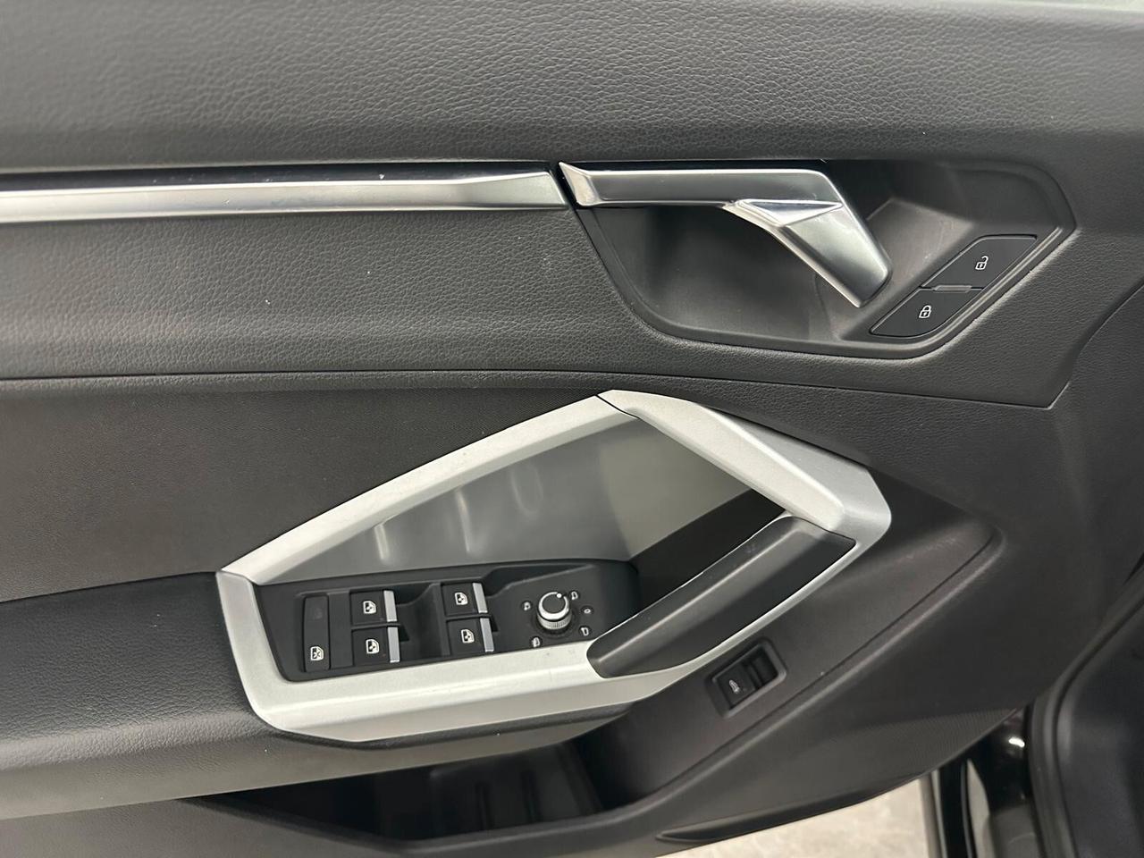 Audi Q3 35 TDI S tronic