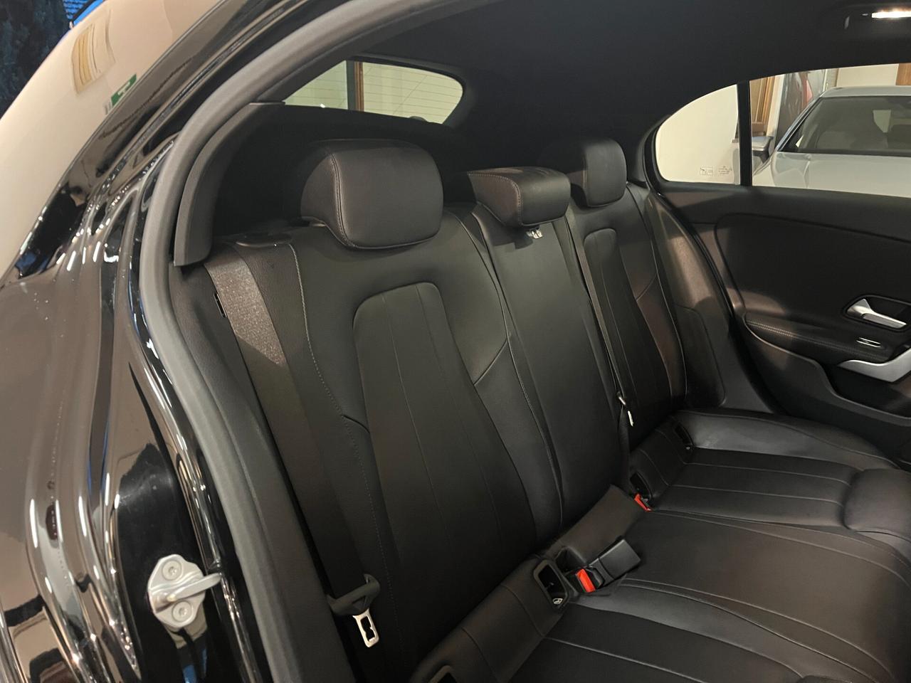 Mercedes-benz A 180 d Automatic Premium