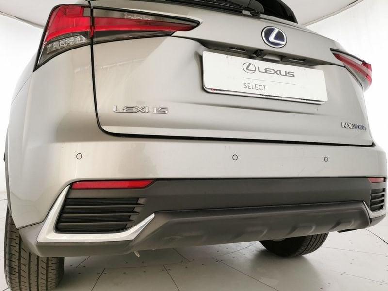 Lexus NX 300h 2.5 Premium 4wd cvt