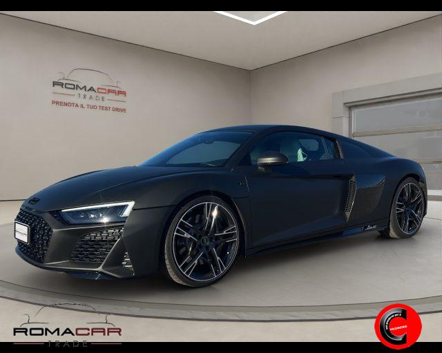 AUDI R8 Coupé V10 RWD S tronic performance