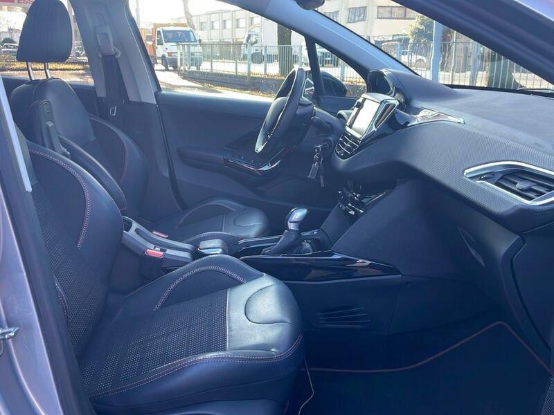 Peugeot 2008 BlueHDi 100 S&S Black Matt