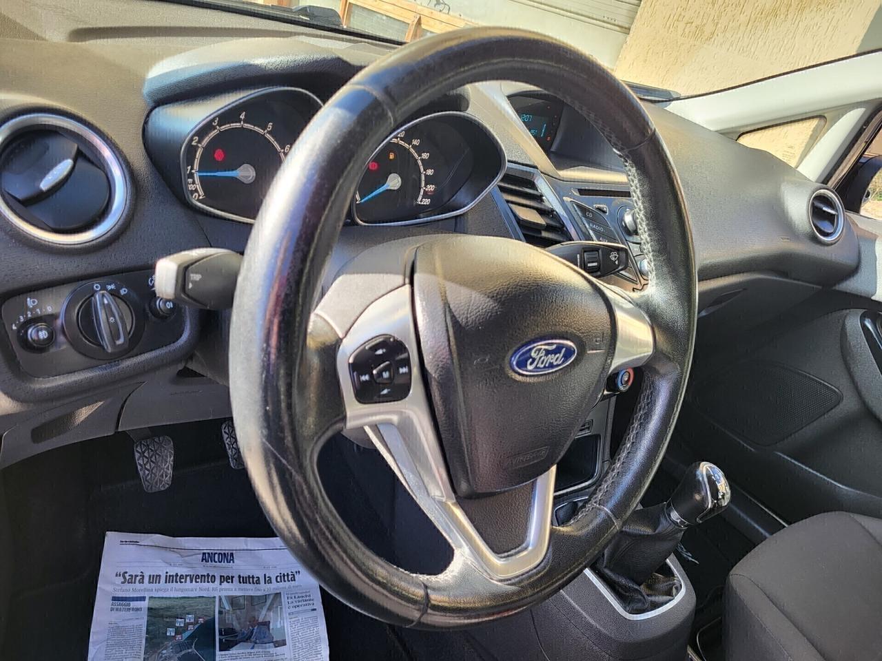 FORD FIESTA 1.2-UNICA PROPRIETAR -FOTO 3 REVISIONI