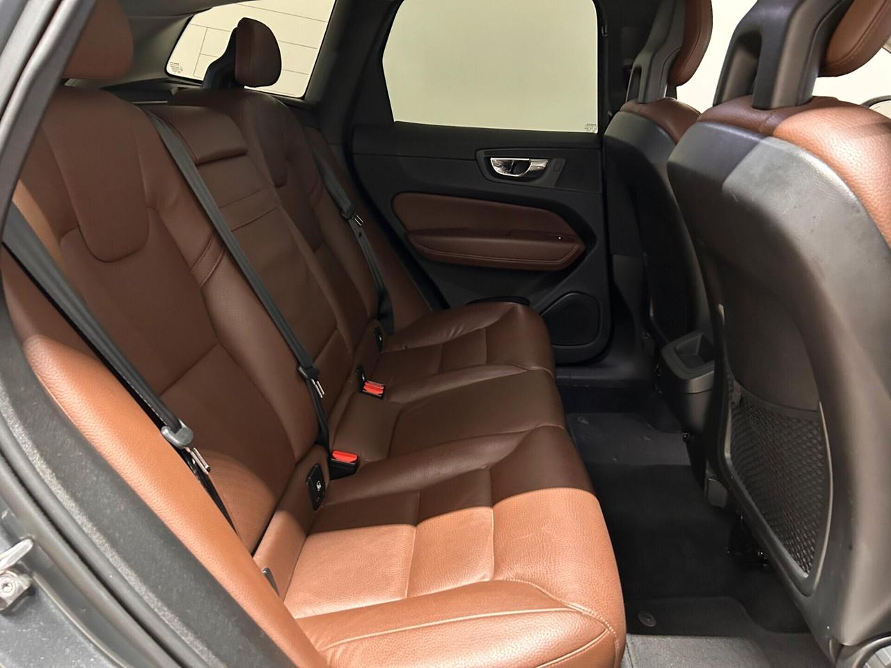 Volvo XC 60 D4 AWD Geartronic Inscription