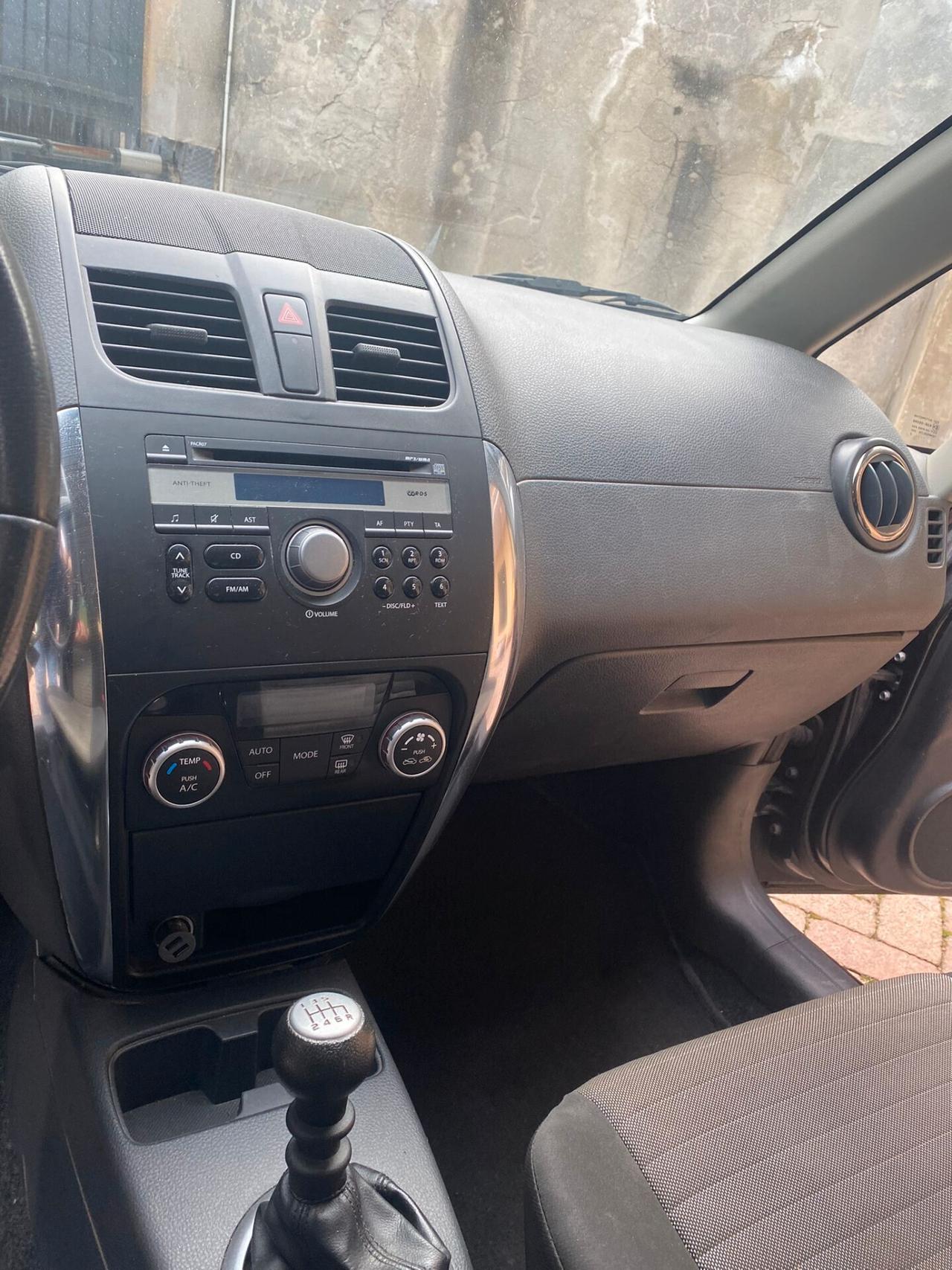 Opel Seleziona VIVARO COMBI 9 POSTI