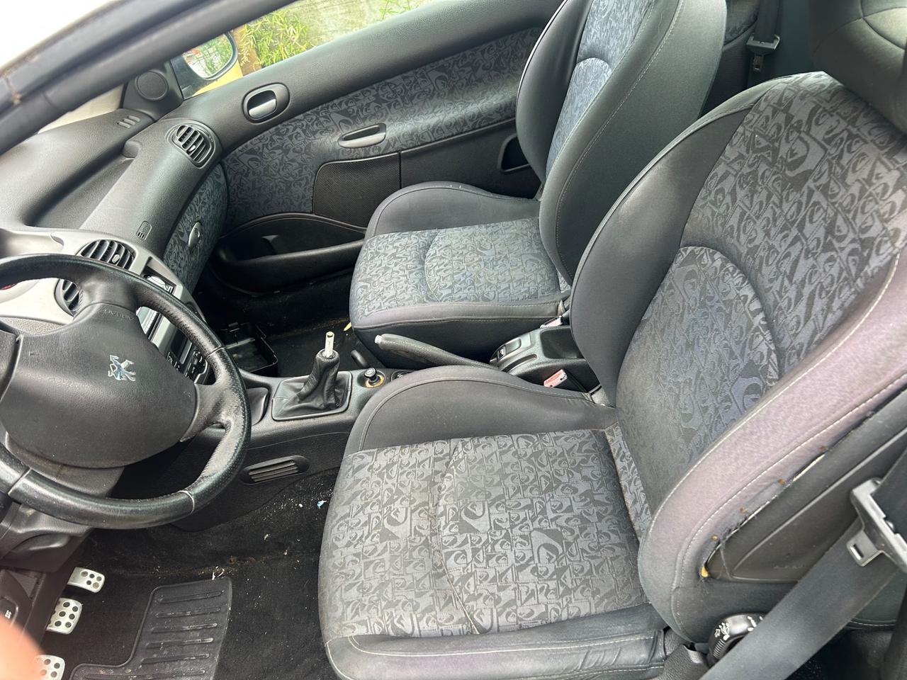 Peugeot 206 1.6 16V CC