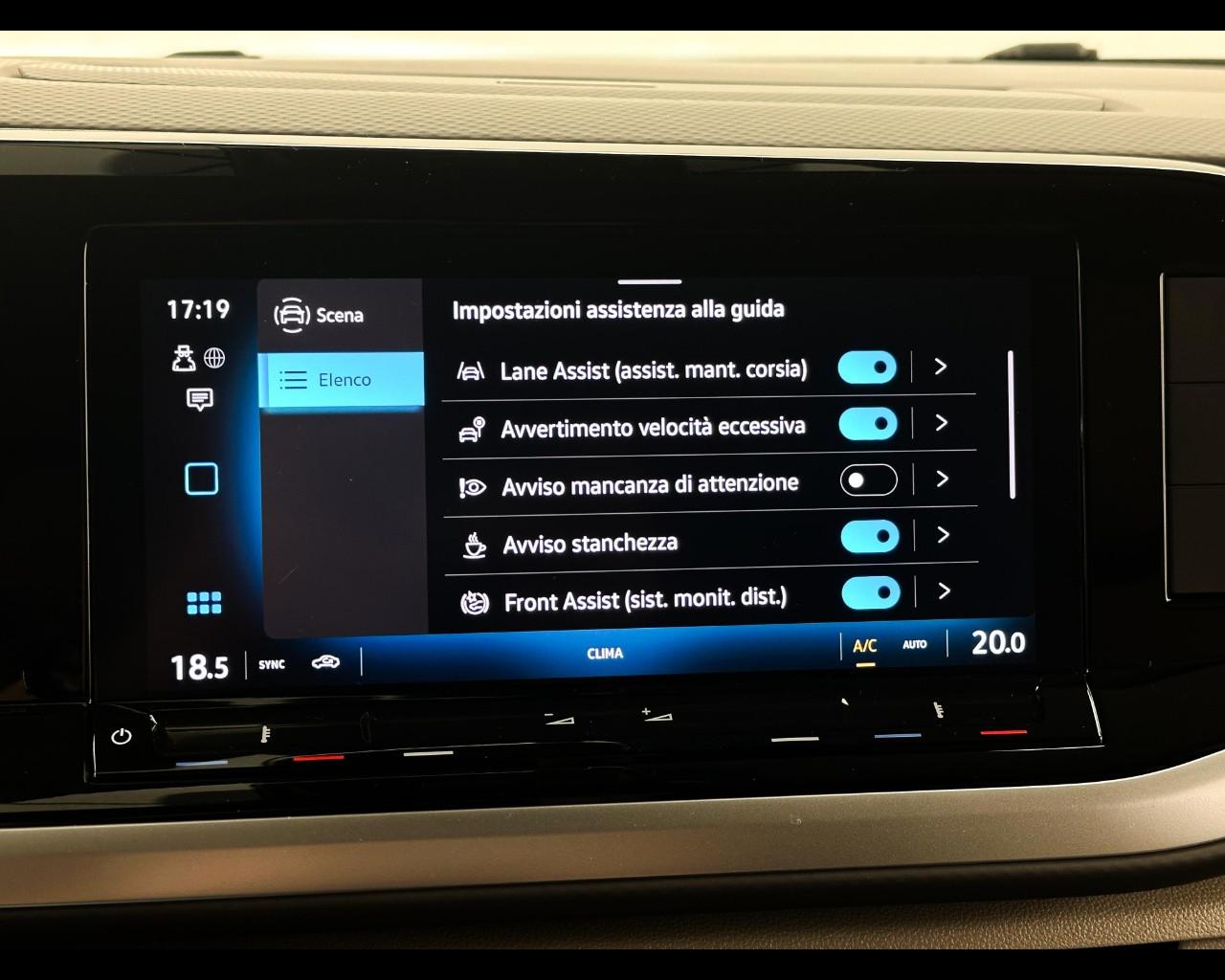 VOLKSWAGEN Multivan 2.0 TDI 150CV DSG Life