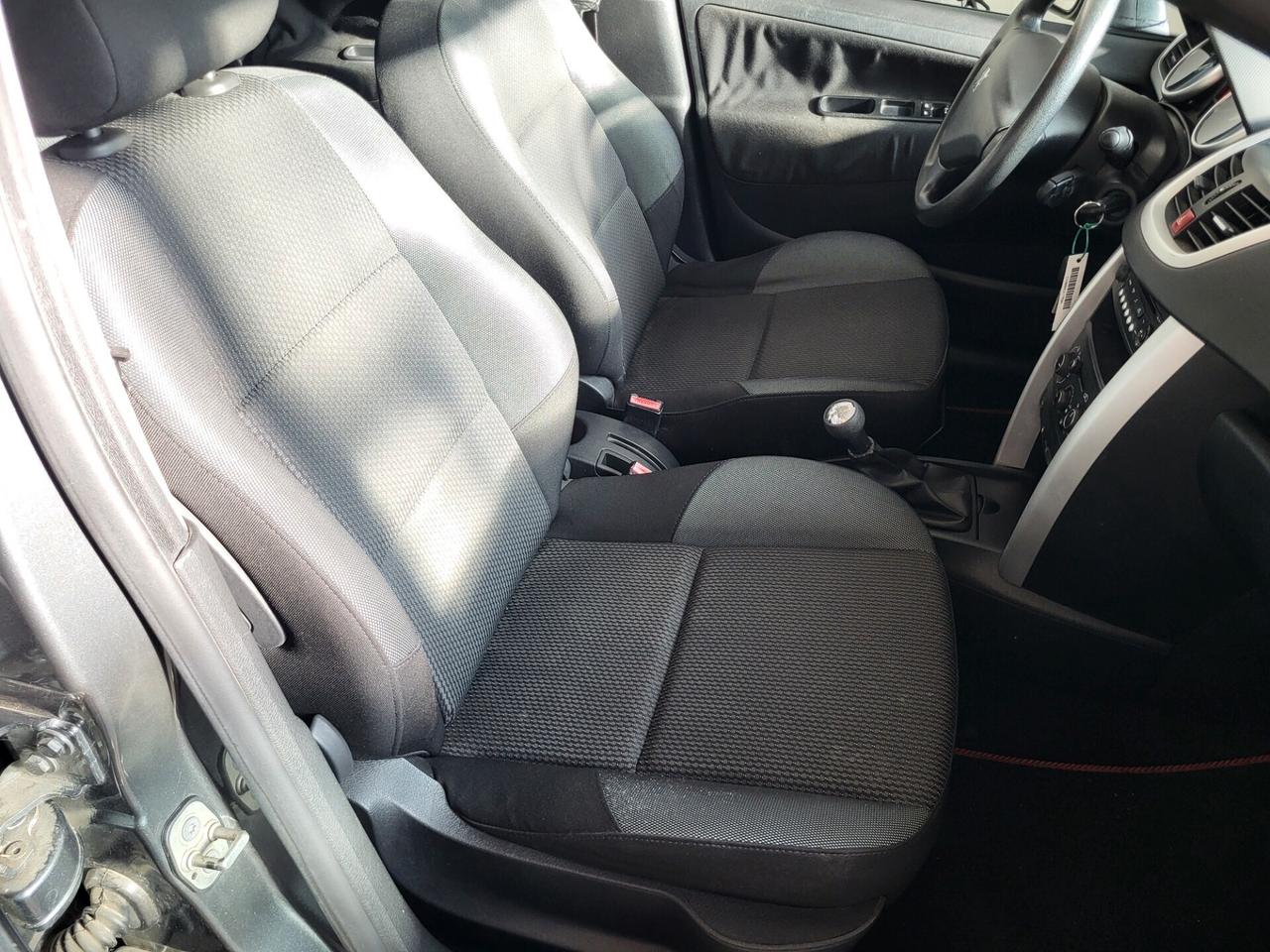 Peugeot 207 Plus 1.4 8V 75CV 5p. ECO GPL