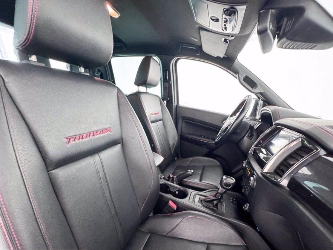FORD Ranger 2 0 tdci double cab wildtrak thunder 213cv auto