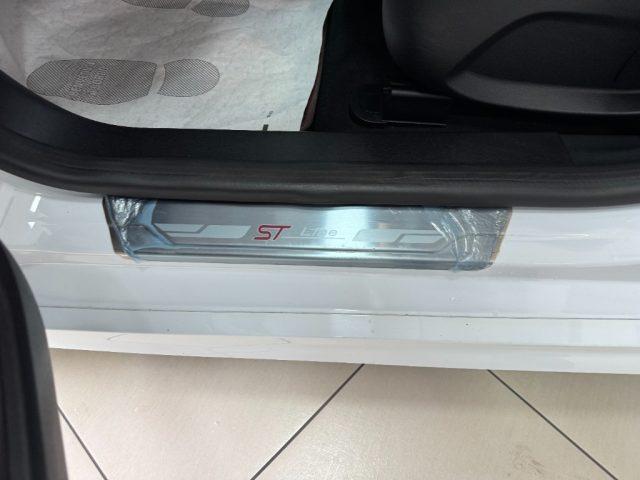 FORD Fiesta 1.0 Ecoboost 95 CV 5 porte ST-Line