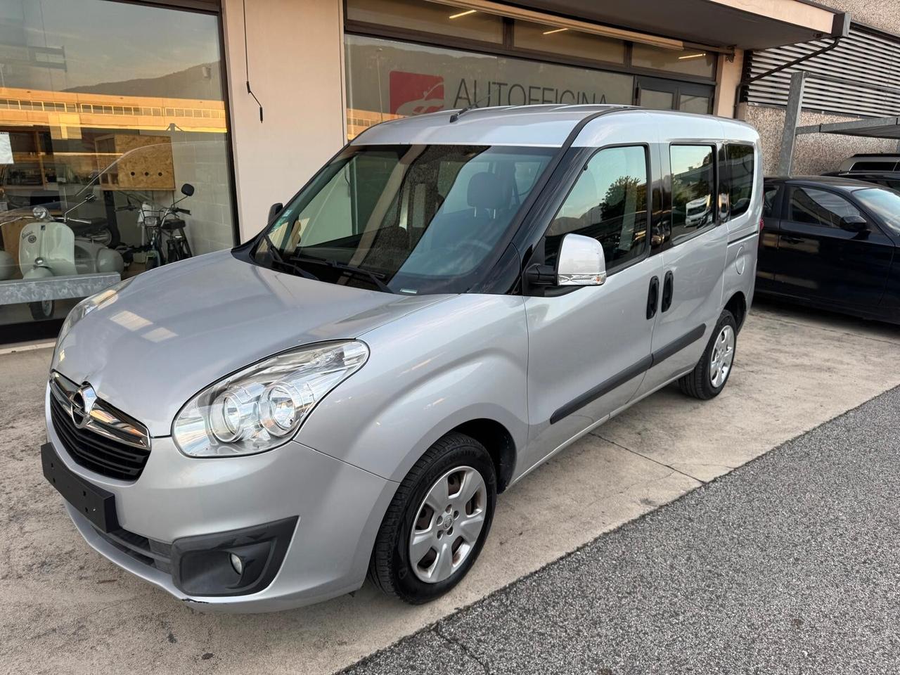 Opel Combo 1.6 CDTI 105CV 5 POSTI