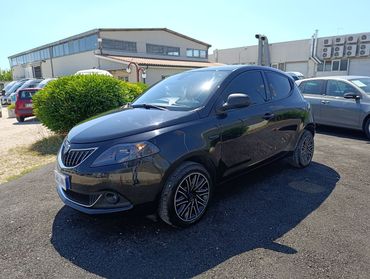 Lancia Ypsilon 1.2 Elefantino Blu s&s 69cv my19 NEOPATENTATI