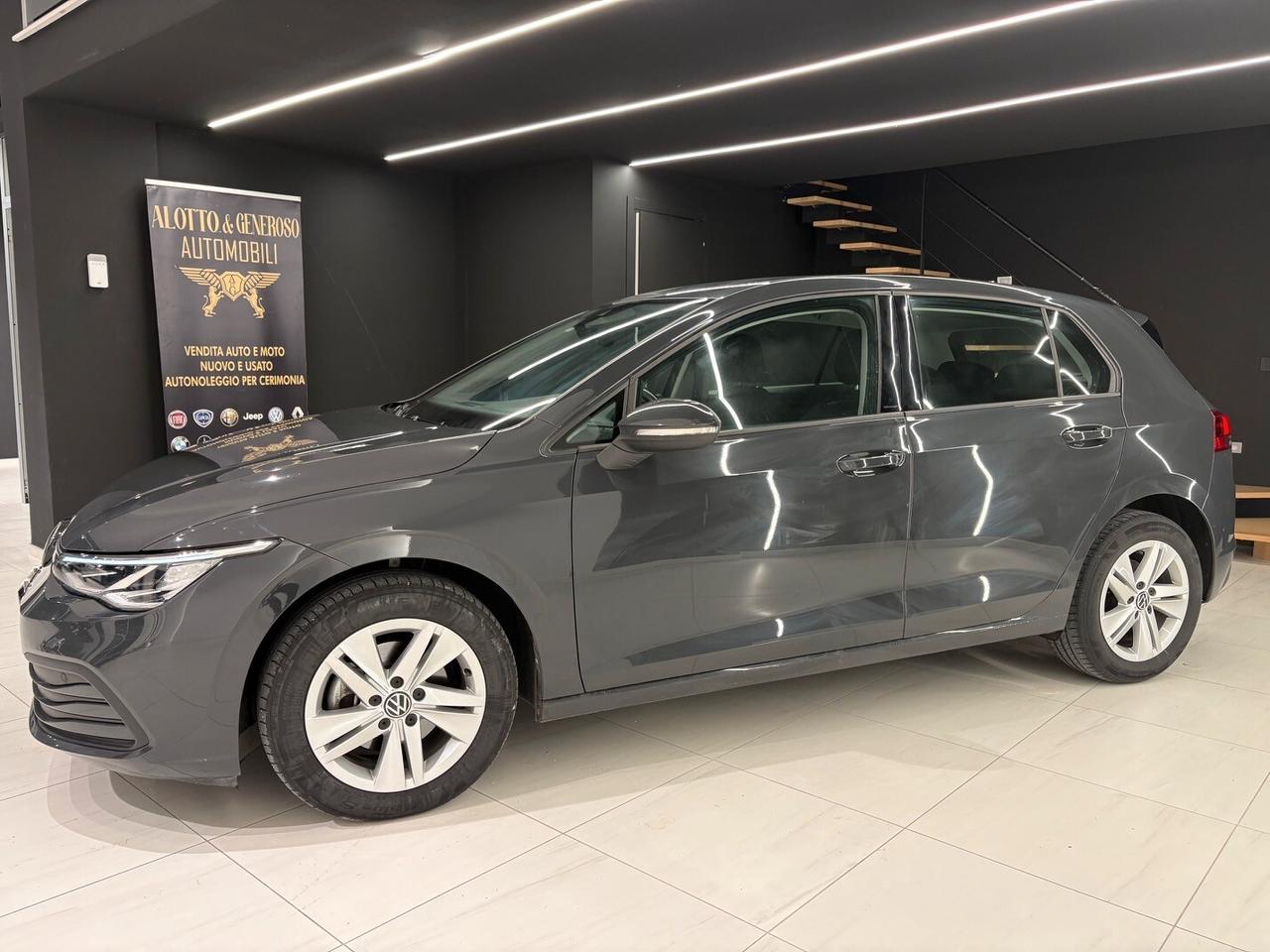 Volkswagen Golf 2.0 TDI DSG 116 CV Life 2022