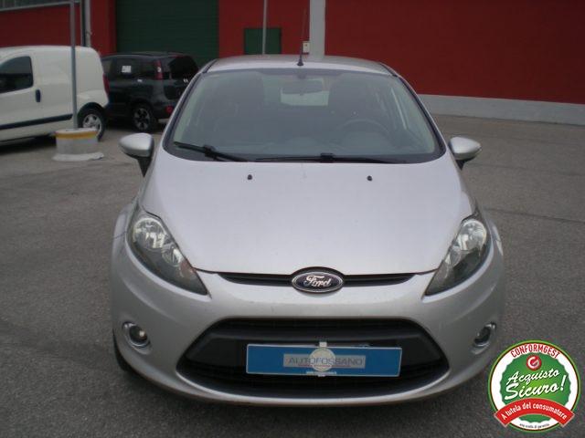 FORD Fiesta 1.4 16V 5p. B/ GPL Titanium - PRONTA CONSEGNA