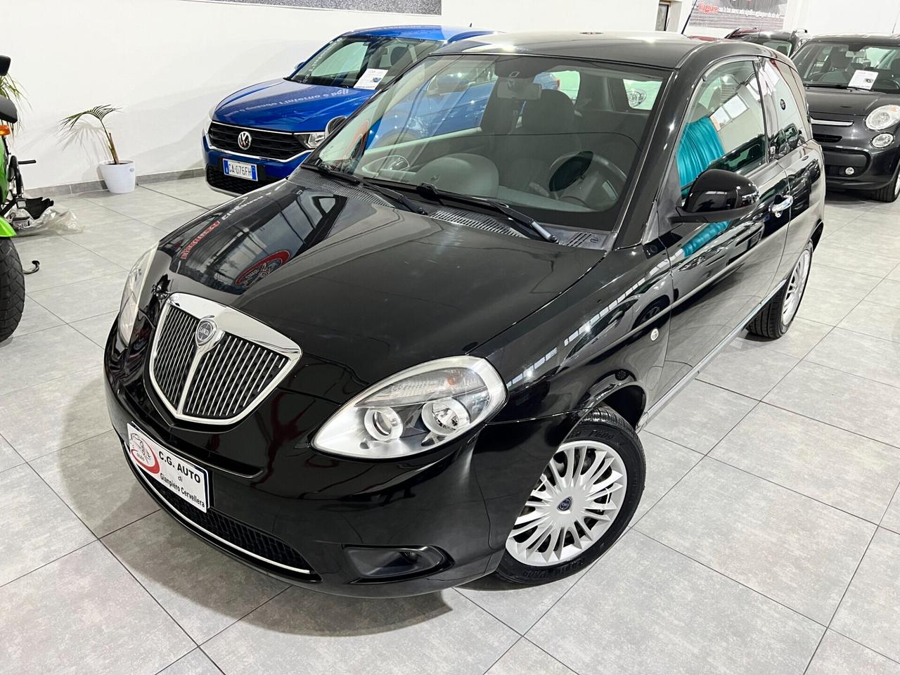 Lancia Ypsilon 1.3 MJT 75 CV - DIVA - 2011