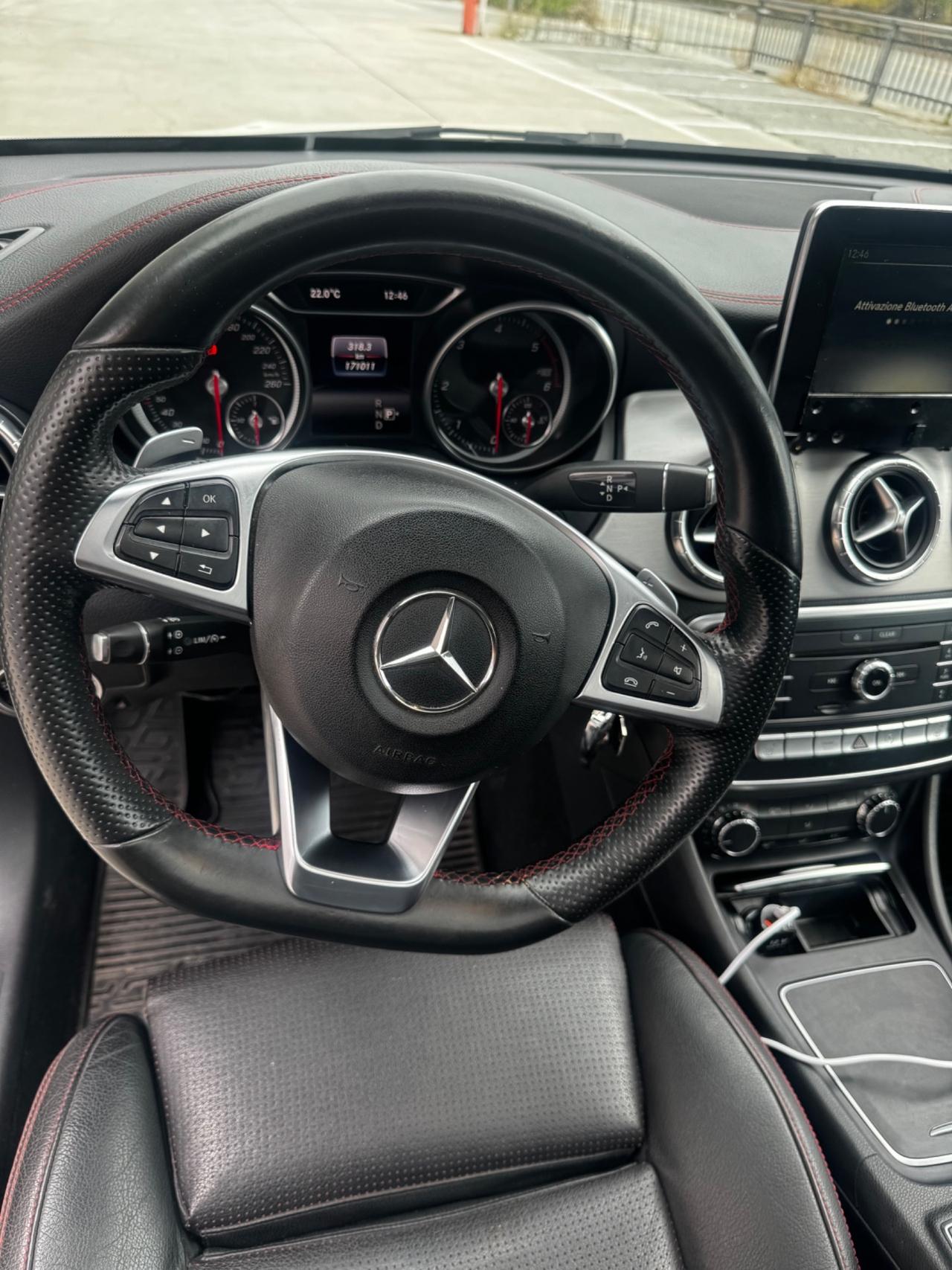 Mercedes-benz CLA 200 d 4Matic Premium AMG 2016