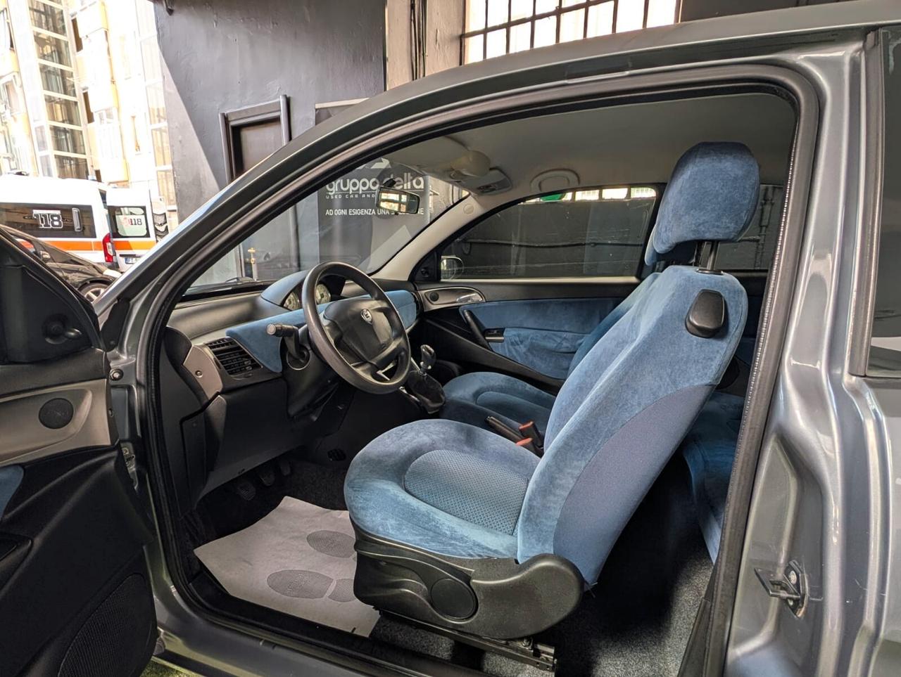 Lancia Ypsilon 1.2 16V Oro GARANZIA 12 MESI