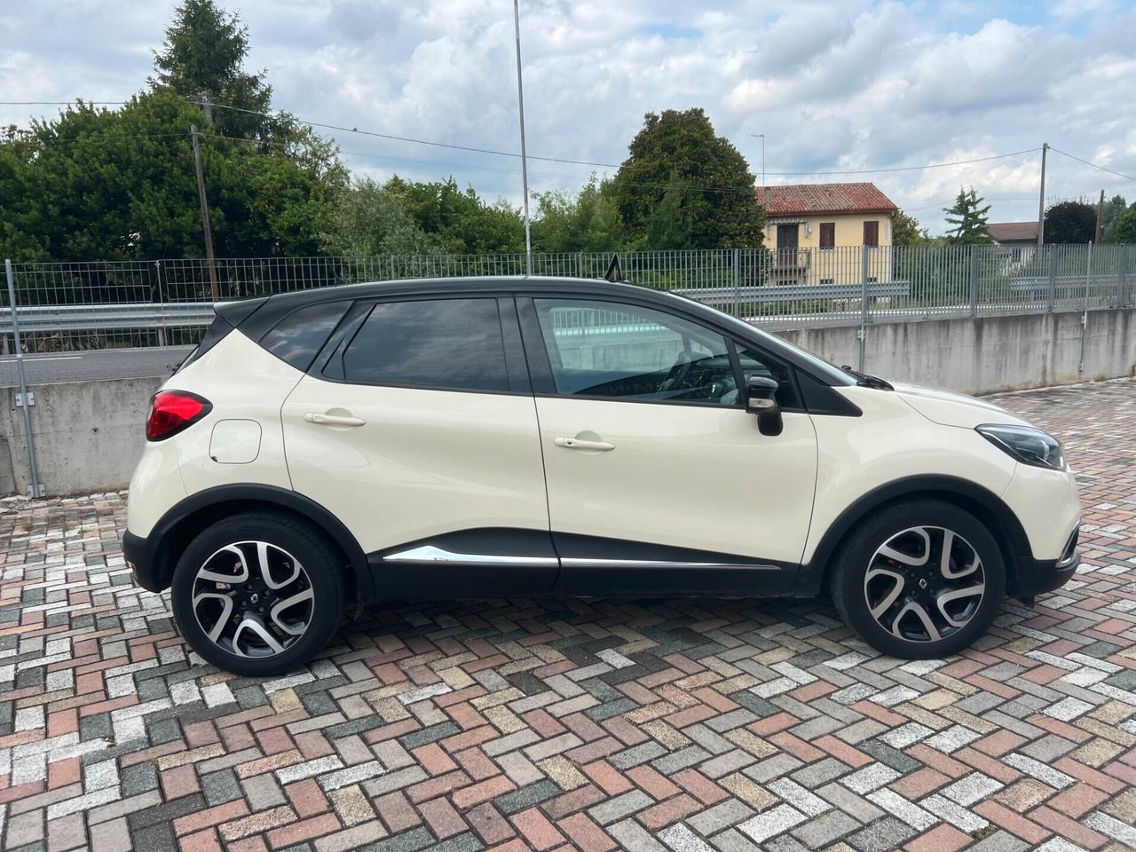Renault Captur 1.2 TCe 120 CV EDC Energy R-Link TUA CON ZERO ANTICIPO