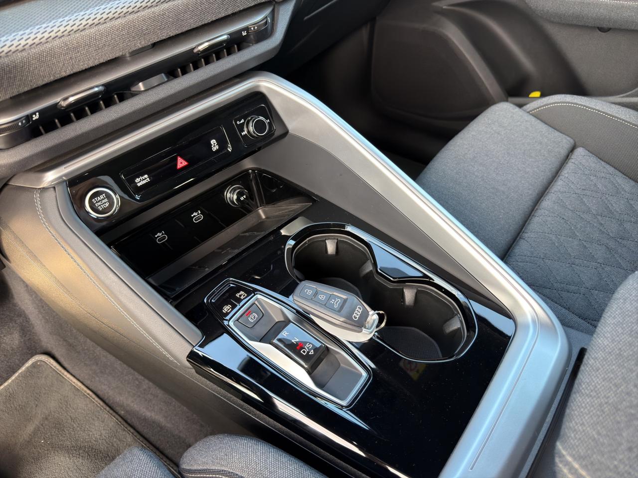 AUDI Q5 3° serie Q5 TDI 150 kW mHEV+ S tronic quattro Business