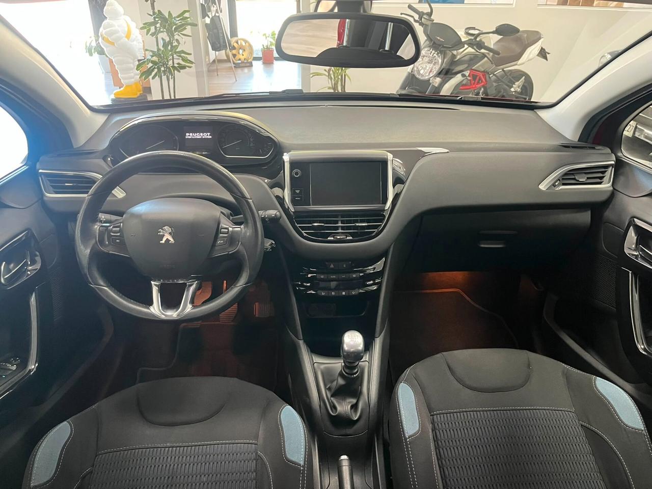 Peugeot 208 5p 1.6 e-hdi