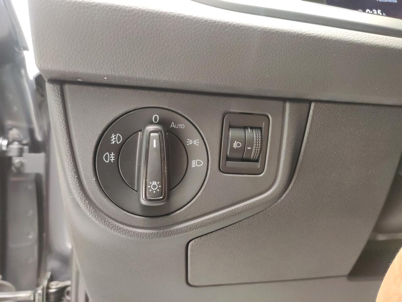 Volkswagen Taigo 1.0 TSI 110 CV DSG R-Line