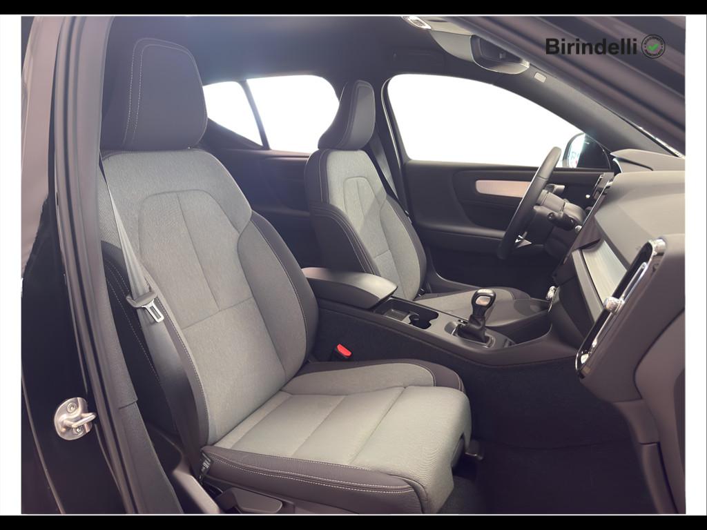 VOLVO XC40 (2017-->) - XC40 T2 Core