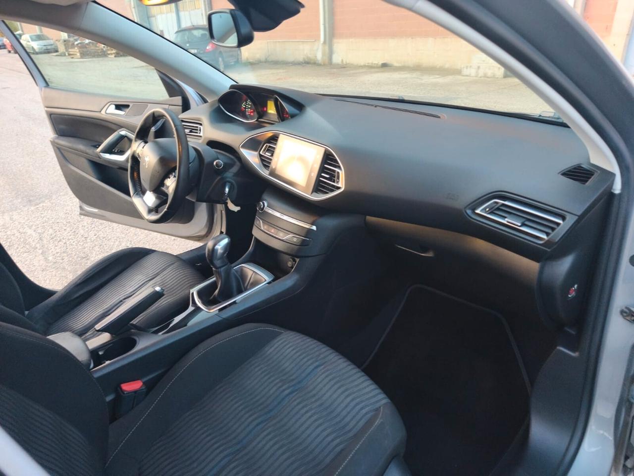 Peugeot 308 Sw 2016---1.6 Diesel