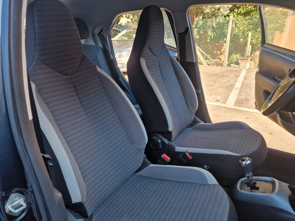 Toyota Aygo 5 Porte Aygo 5p 1.0 x-business m-mt 72cv