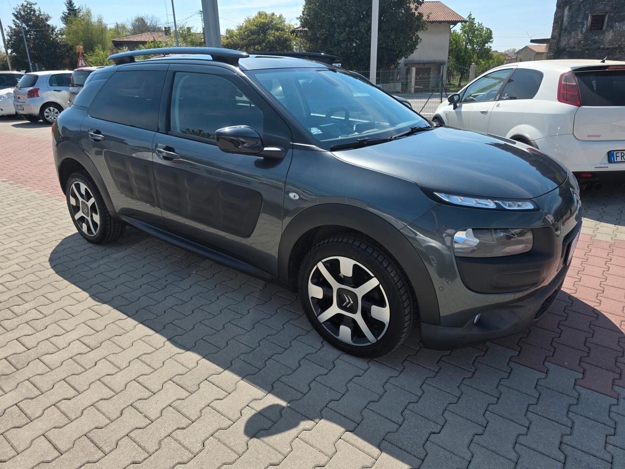 Citroen C4 Cactus BlueHDi 100 S&S ETG6 Shine