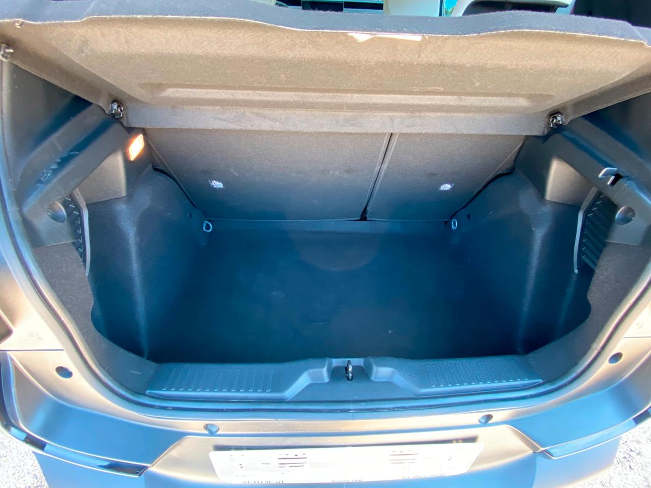 Citroen C3 1.2 Turbo 100 S&S Modello Max BiColor 2025