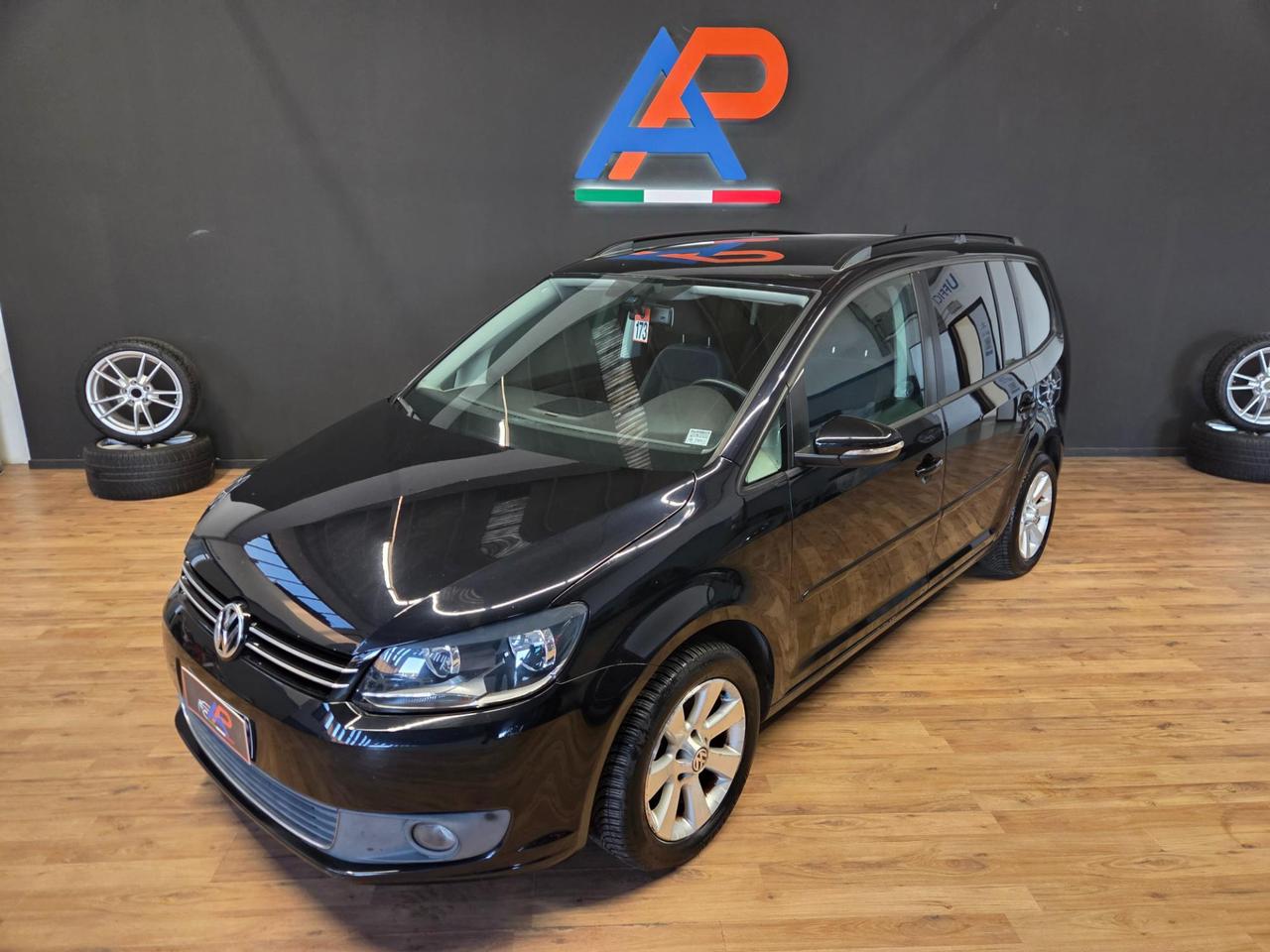 Volkswagen Touran 1.6 tdi Trendline